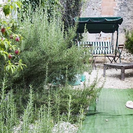 Sotto Il Castello Aparthotel Gagliano Aterno Bagian luar foto